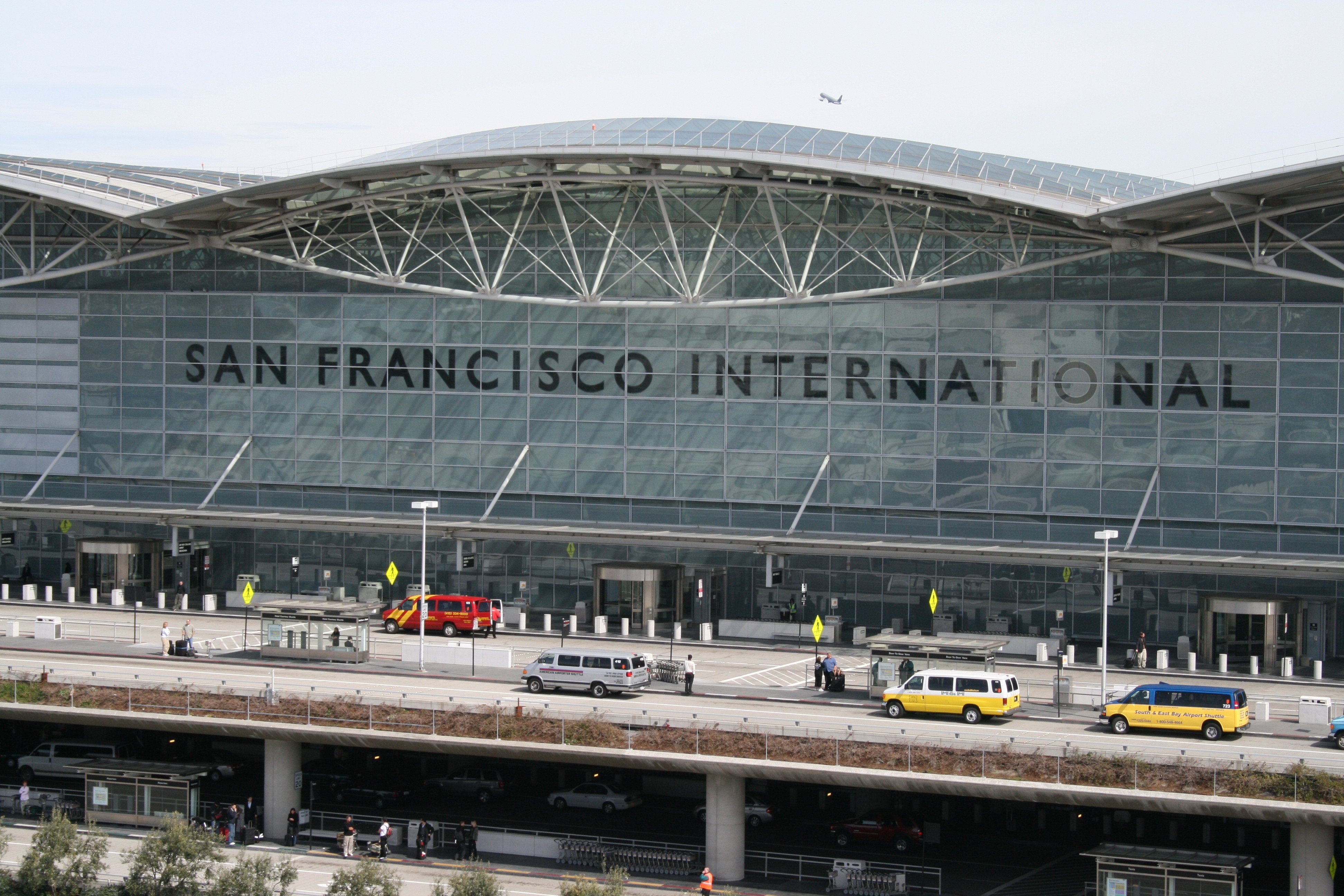 international-terminal-4