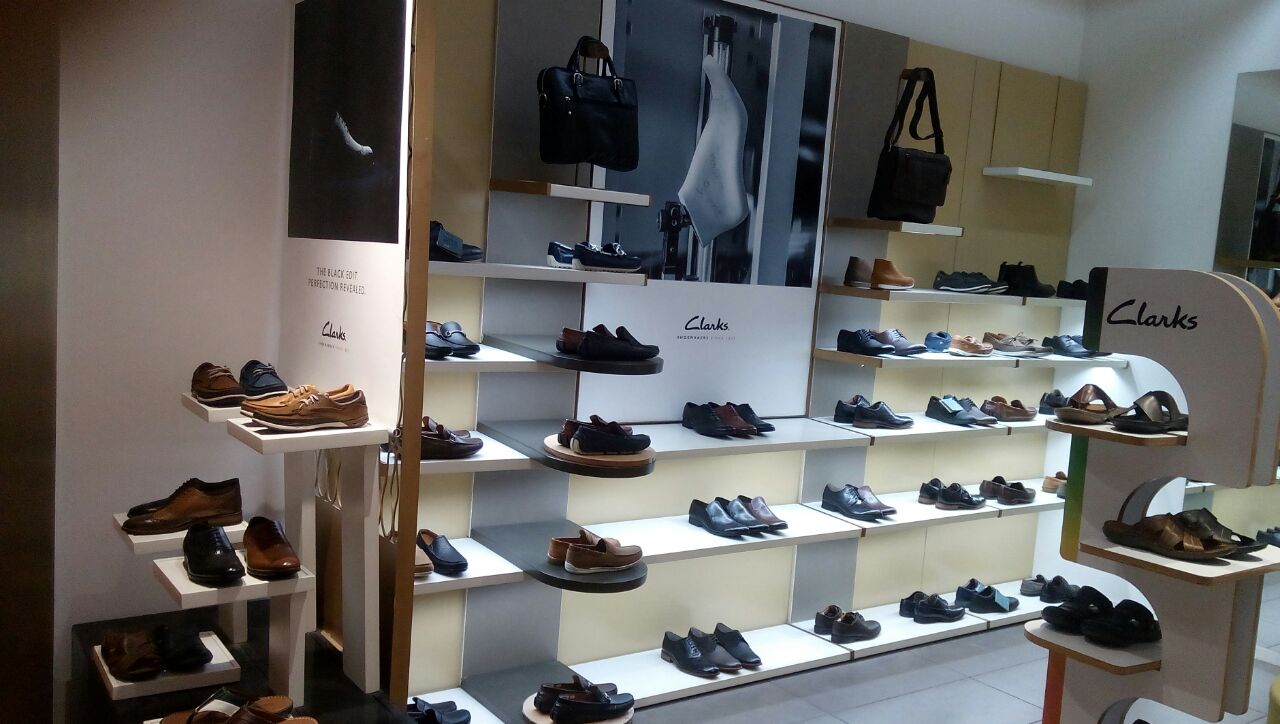 clarks showroom in indore