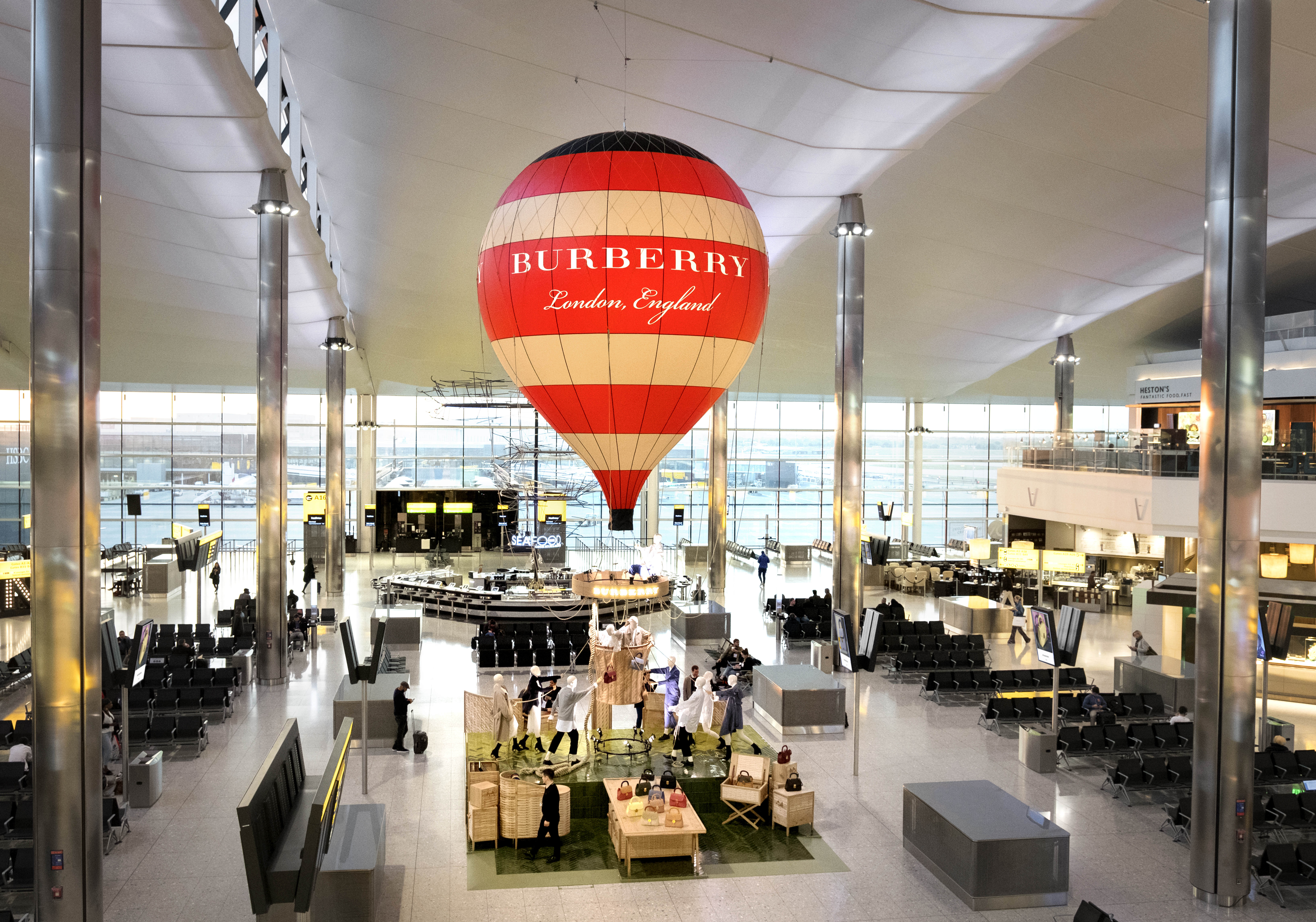 The magic of flight”: Burberry unveils hot air balloon installation and  pop-up store at Heathrow : The Moodie Davitt Report -The Moodie Davitt  Report