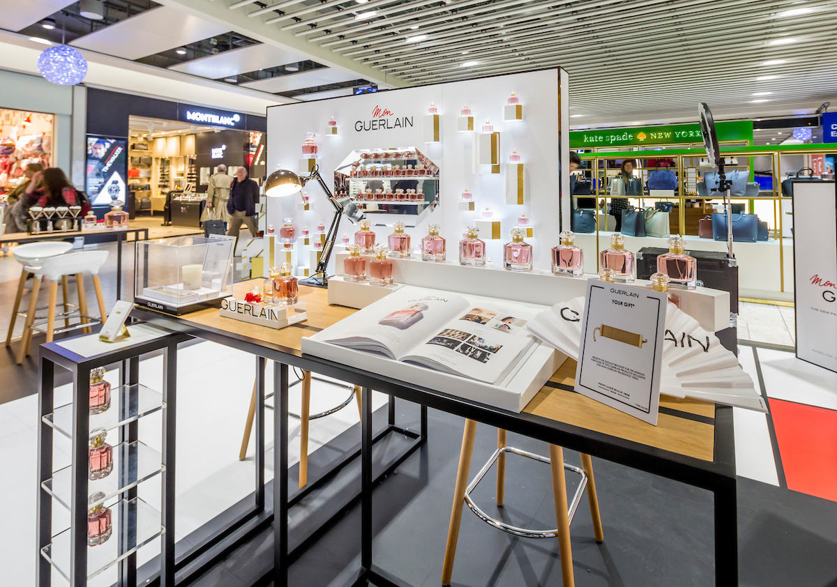 Louis Vuitton opens perfumery dedicated pop-up at London Heathrow Airport # LV #LouisVuitton