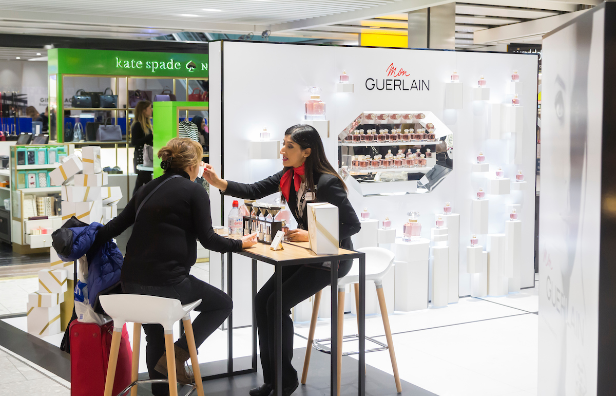 Louis Vuitton opens perfumery dedicated pop-up at London Heathrow Airport # LV #LouisVuitton