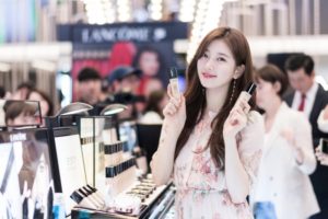 Make Up Is My Power Lancome Generates Beauty Buzz At Shinsegae S Downtown Seoul Store The Moodie Davitt Report The Moodie Davitt Report