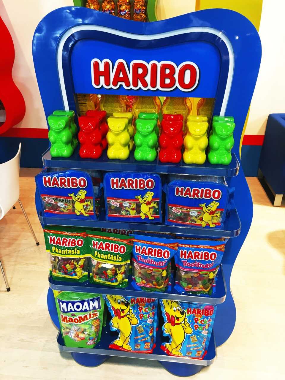 Haribo revamps travel retail identity with new-look display units : Moodie  Davitt Report