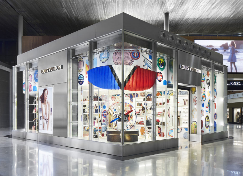 Louis Vuitton Shop In Paris Airport | Supreme and Everybody