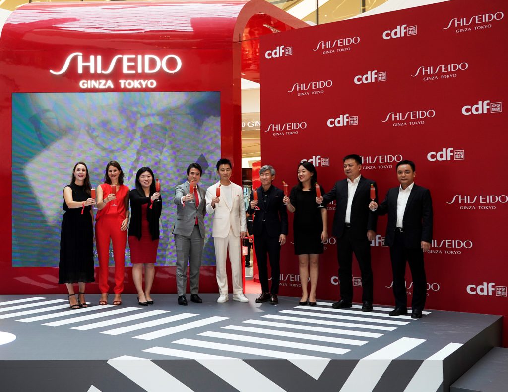 Shiseido Walks The Walk With Red Ginza Street Pop Up In Haitang Bay The Moodie Davitt Report The Moodie Davitt Report