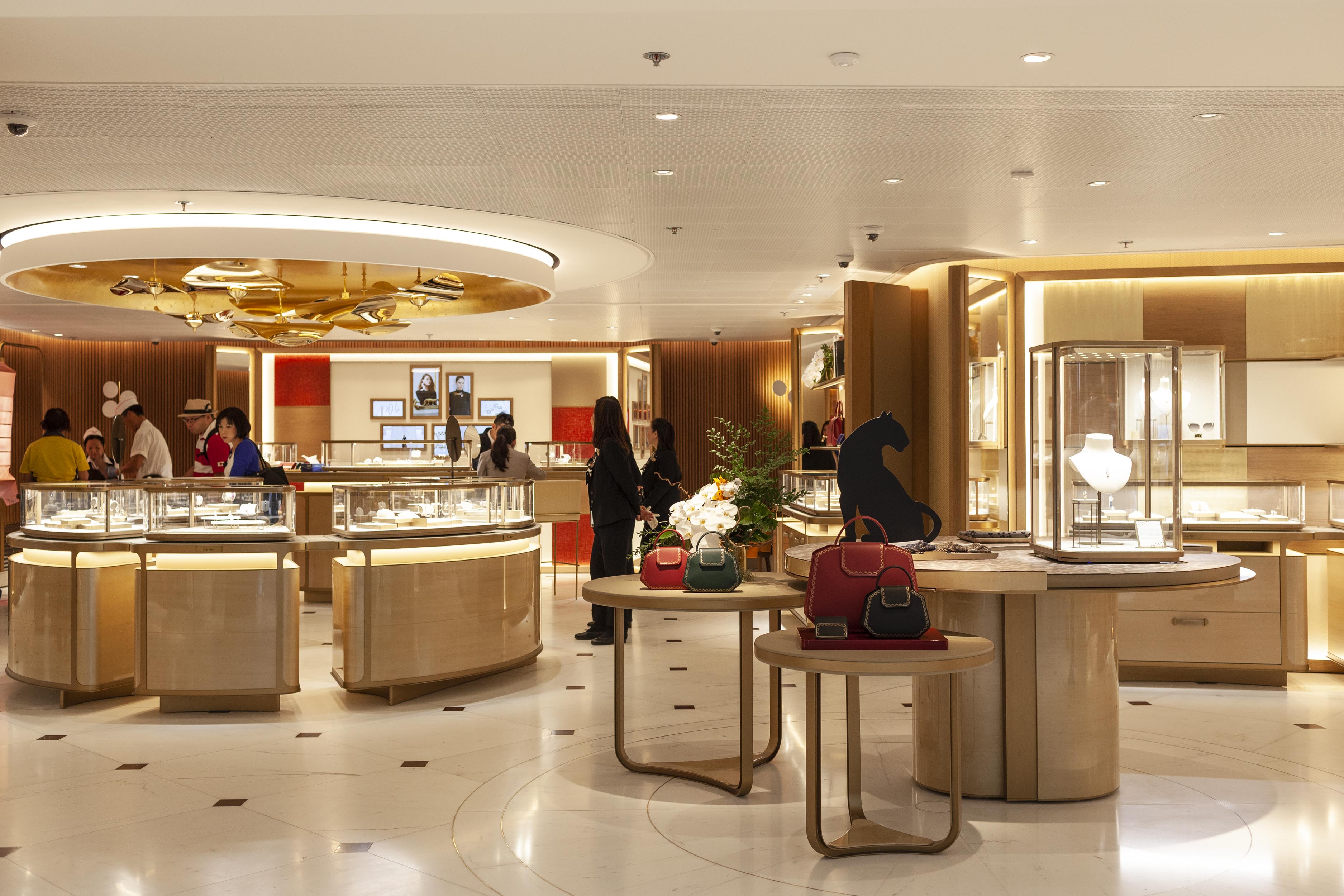 boutique zone cartier