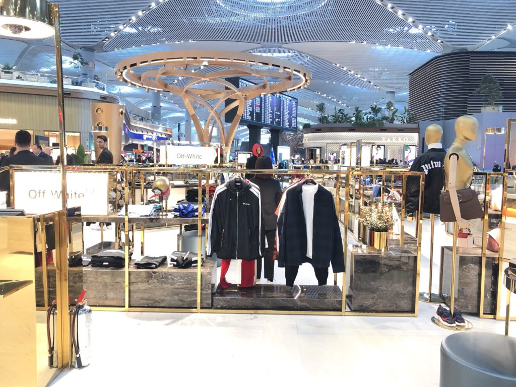 İGA Istanbul Airport on X: Luxury Square with its 28 luxury brands that  offer a wide range of products from clothing to jewelry and from shoes to  accessories is now at the