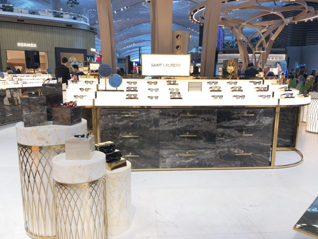 İGA Istanbul Airport on X: Luxury Square with its 28 luxury brands that  offer a wide range of products from clothing to jewelry and from shoes to  accessories is now at the