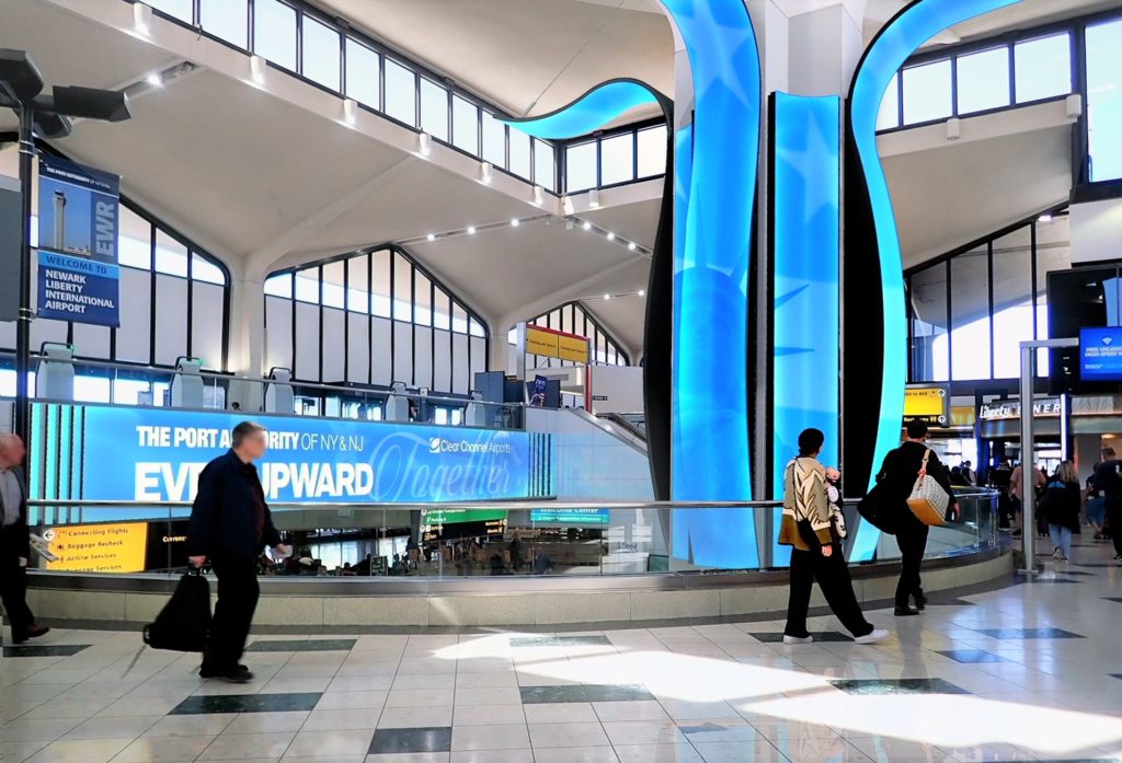 Clear Channel Airports lands largest US airport advertising ...