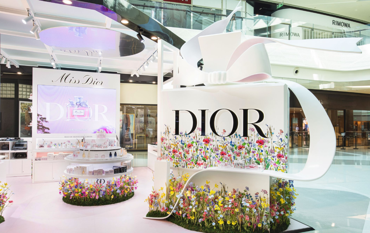 Parfums Christian Dior World of Pure Beauty pop-up reinvents travel retail  in Hainan, China - LVMH