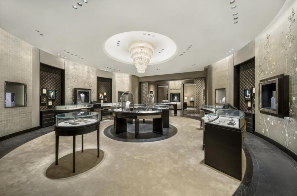 Van Cleef & Arpels opens flagship boutique with China Duty Free Group ...