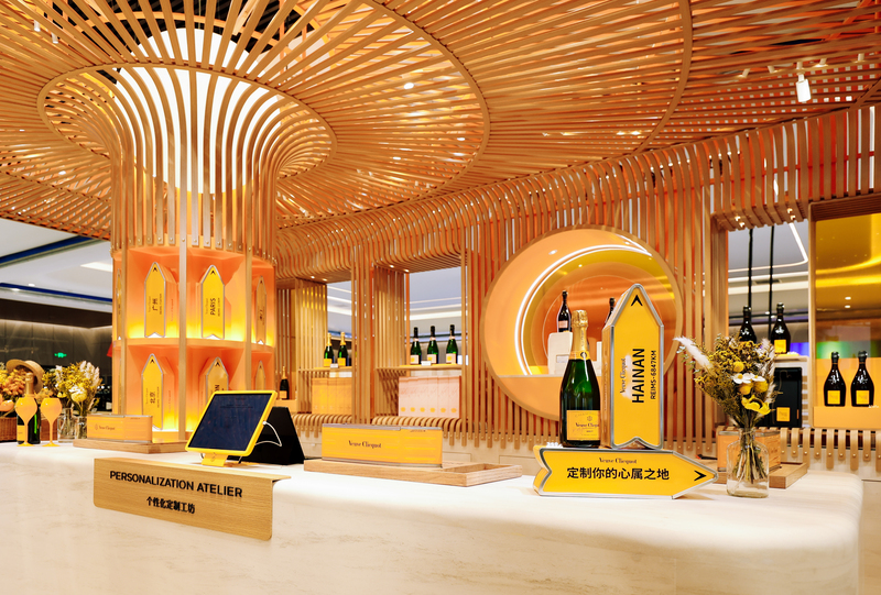 VEUVE CLICQUOT LAUNCHES ITS FIRST GLOBAL DESIGN INITIATIVE TO FIND DESIGNER  OF THE 2015 LIMITED EDITION MAILBOX