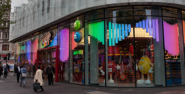 First M M s World Store in Europe opens in London Moodie Davitt Report