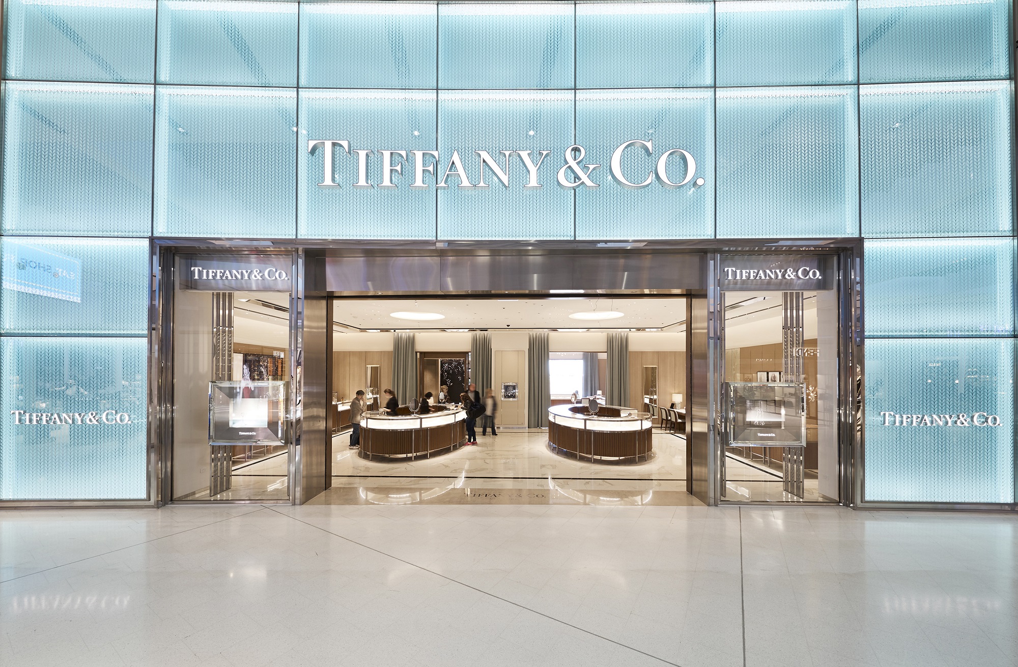 Fashion first: Tiffany joins the new luxury line-up at Sydney T1