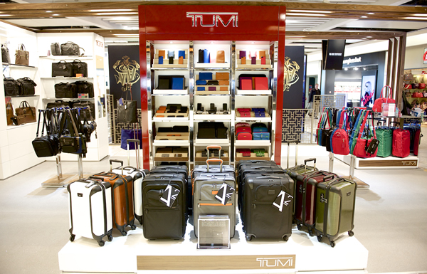 Heathrow tumi shop