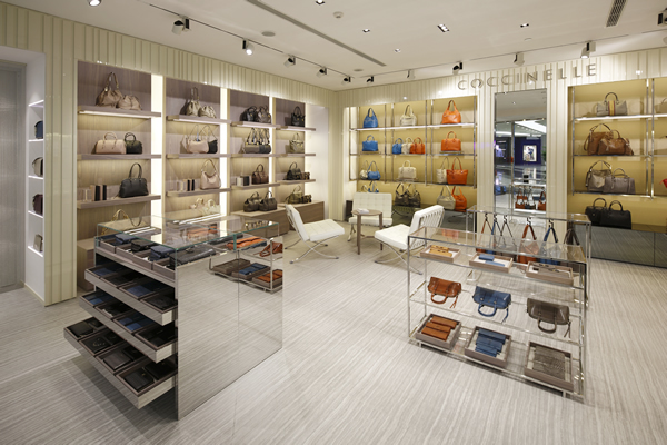 Coccinelle opens new store at Haitang Bay International Shopping