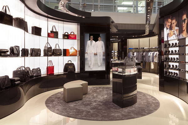 Emporio Armani opens new boutique at Chicago O Hare Terminal 5