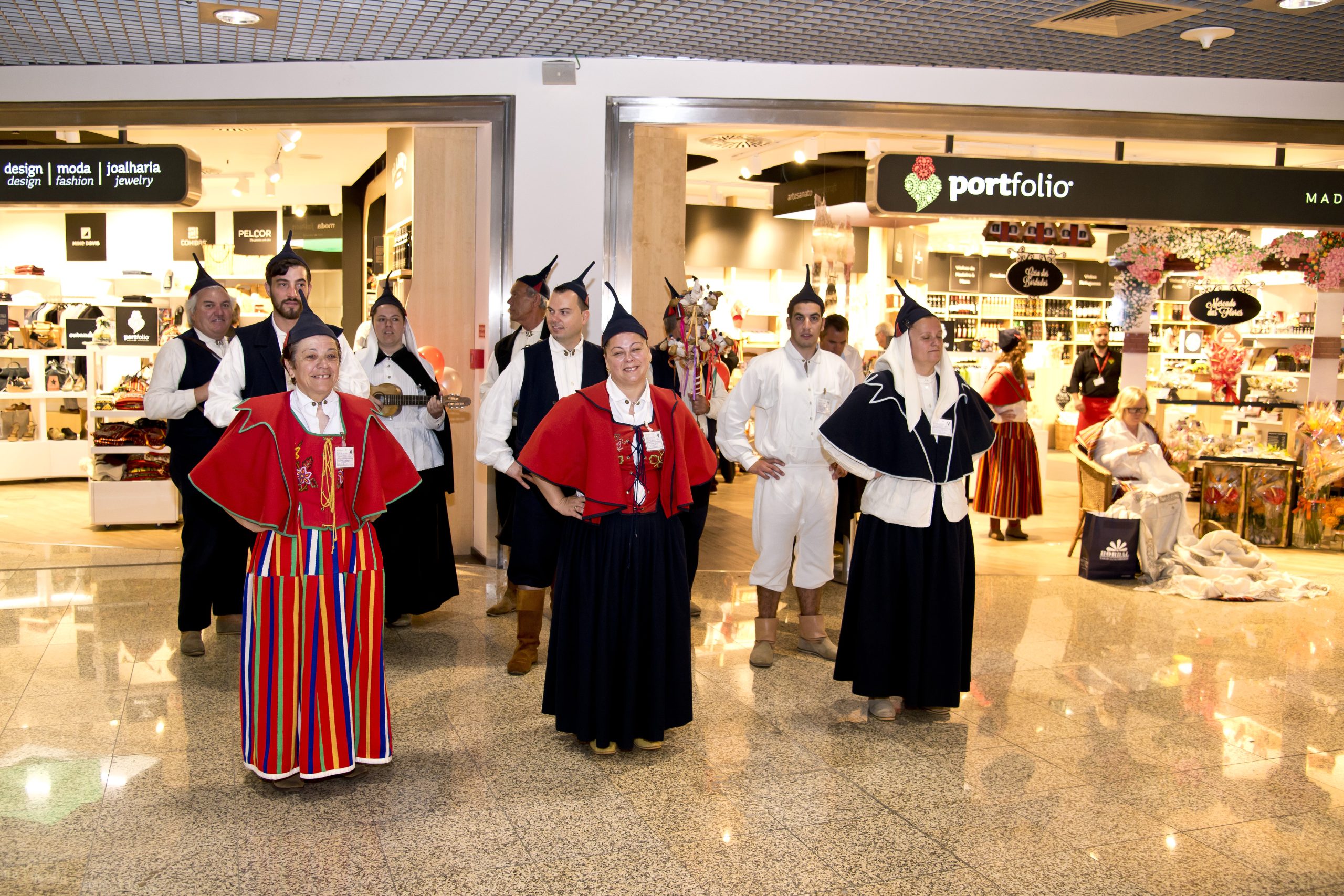 local dancers