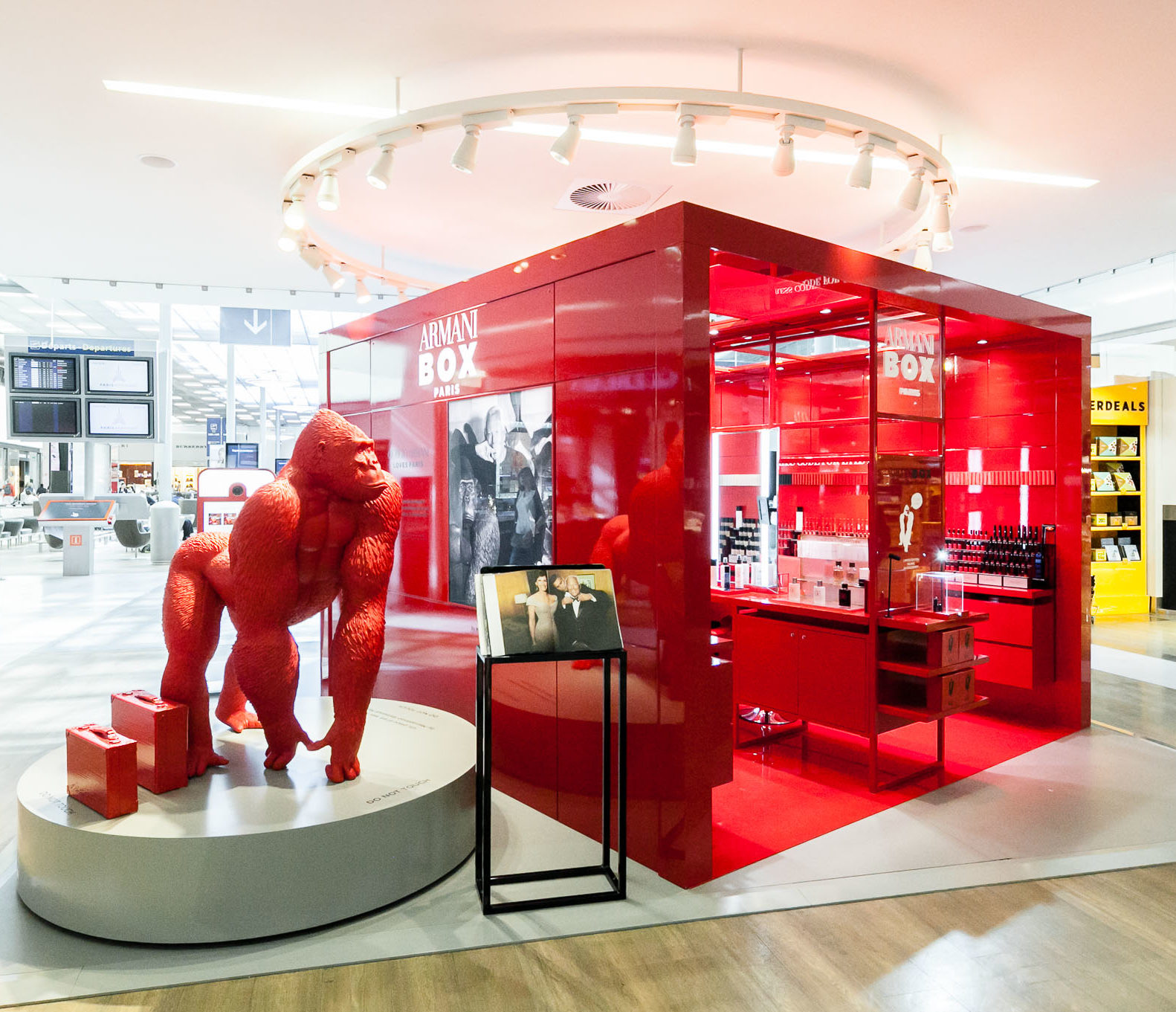 A perfect cocktail of surprise seduction and service Armani Beauty Box lands at Paris Charles de Gaulle Airport Moodie Davitt Report