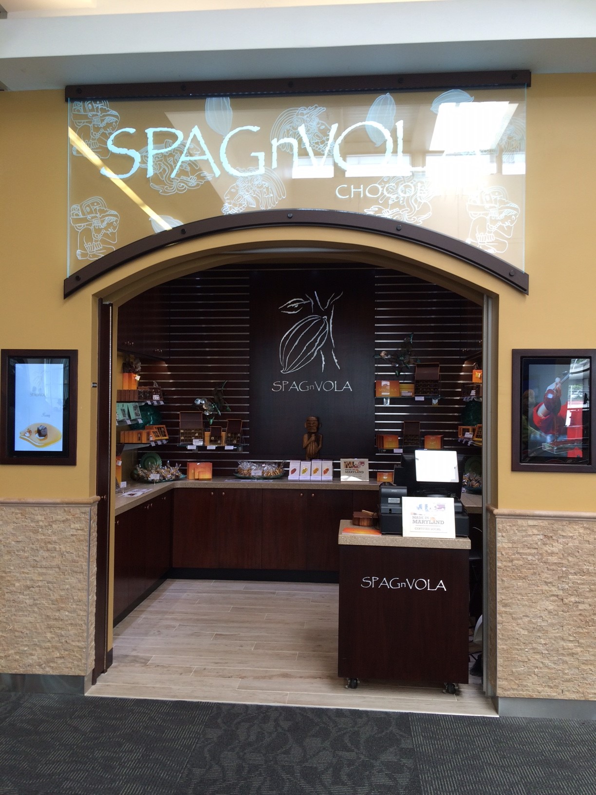 AIRMALL BWI SPAGnVOLA storefront