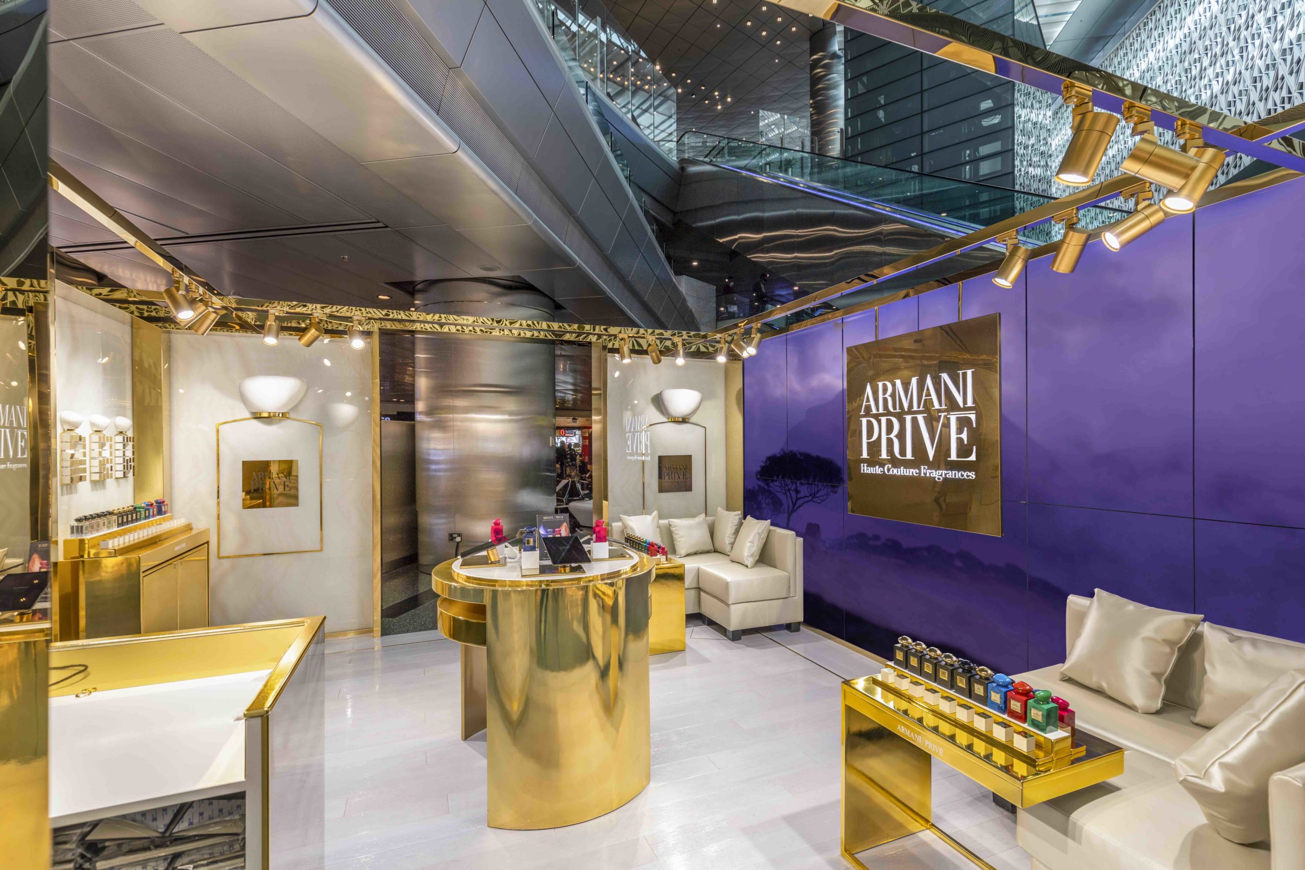 L Or al Travel Retail pre launches Armani Priv fragrances with