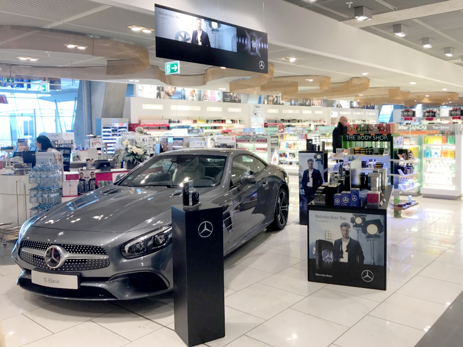 Driving sales: The Mercedes-Benz Man promotion in Stuttgart Airport