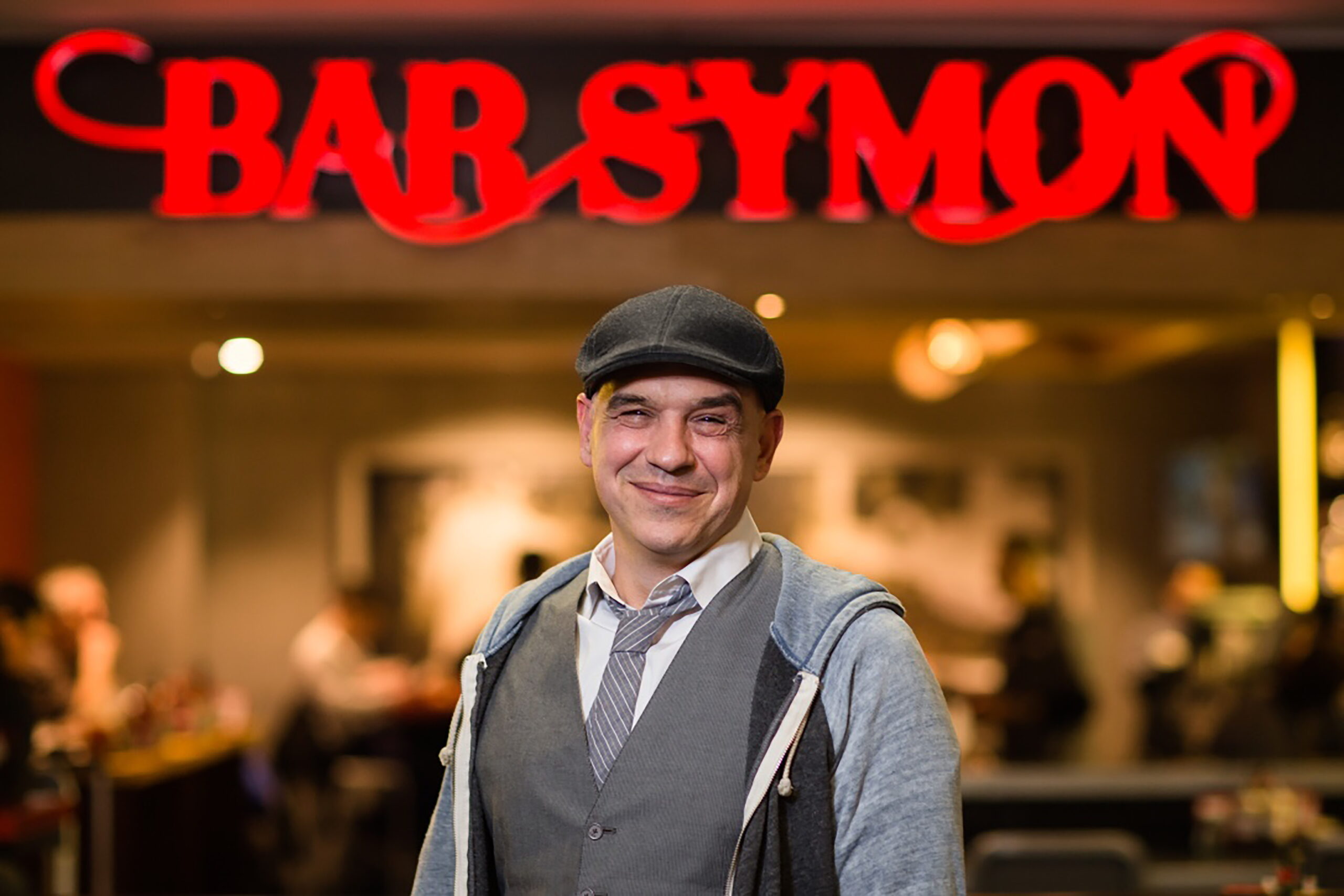 Michael Symon at Bar Symon