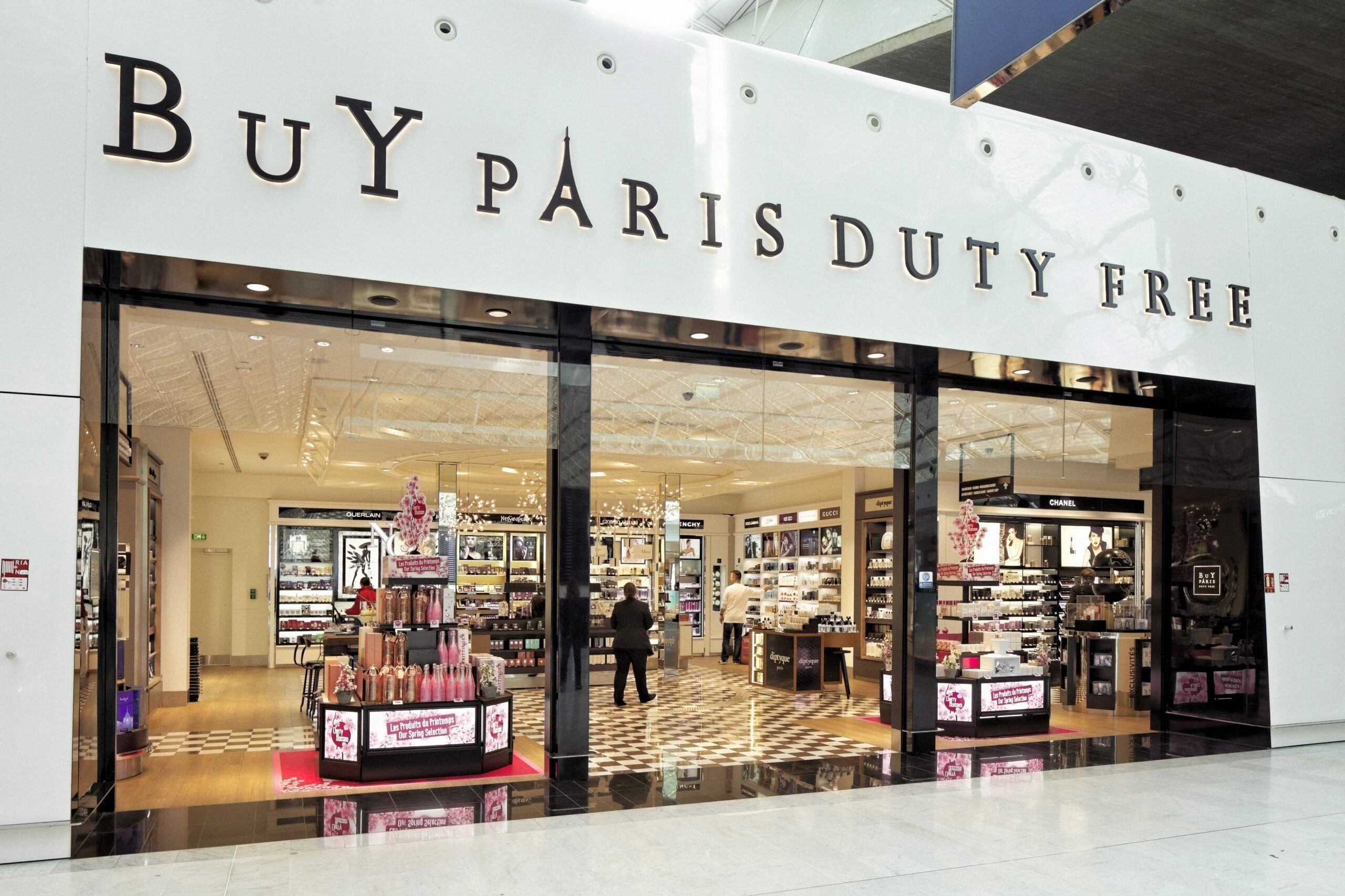 Paris Roissy CDG - 2F - BuY paris Duty free - Storefront - Global view