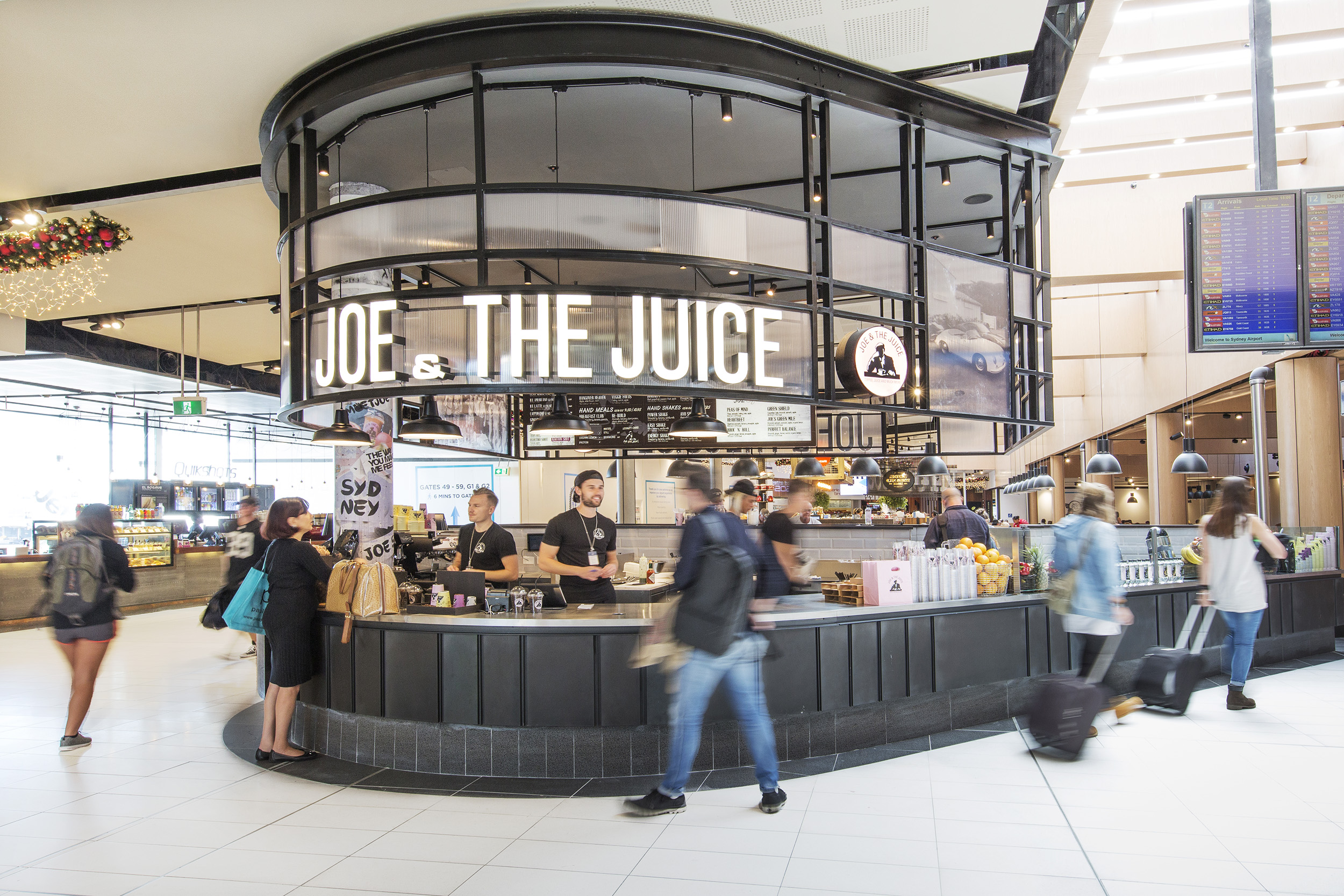 sydney-airport-welcomes-joe-the-juice-at-t2