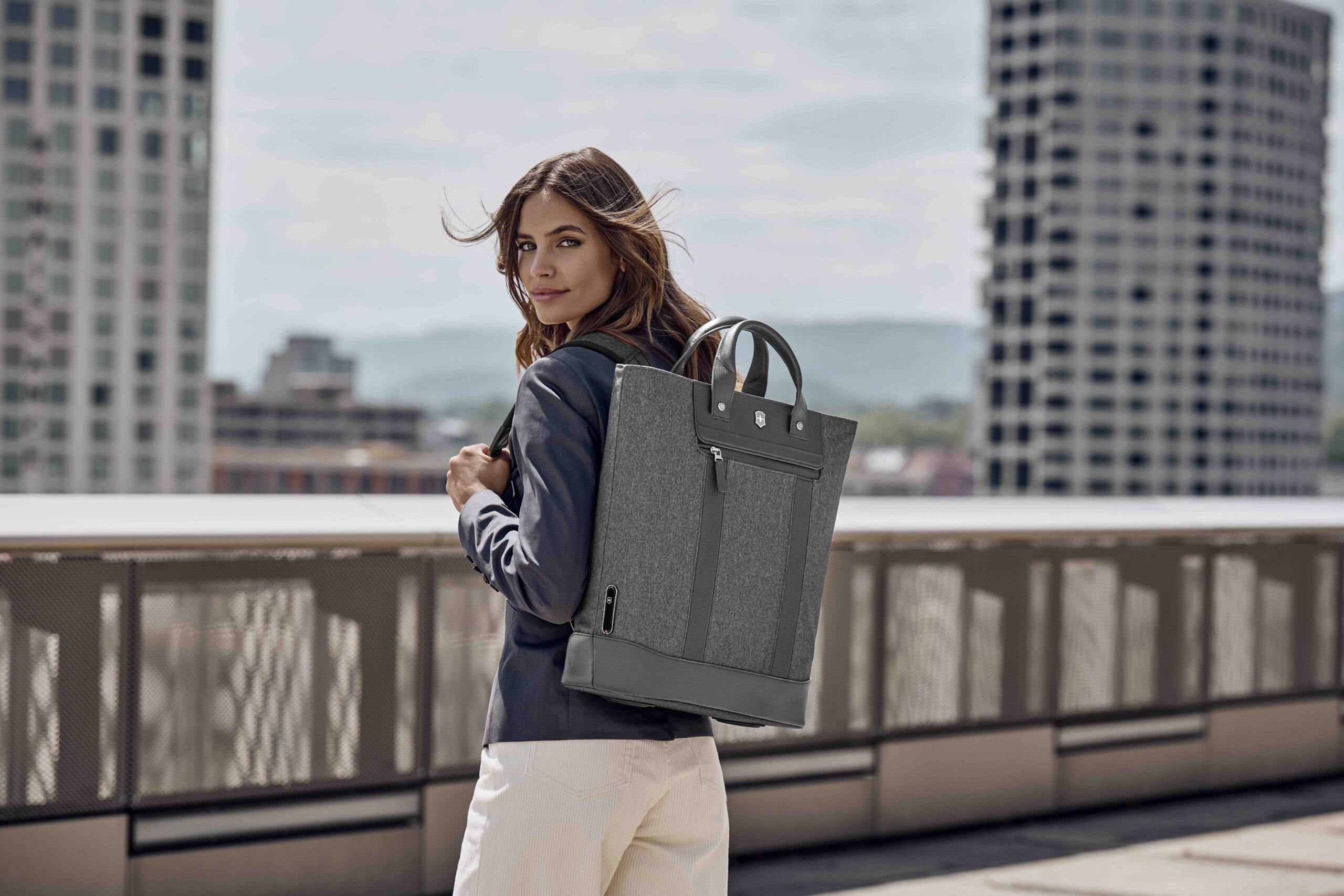 Victorinox unveils Architecture Urban2 travel gear line : Moodie Davitt ...