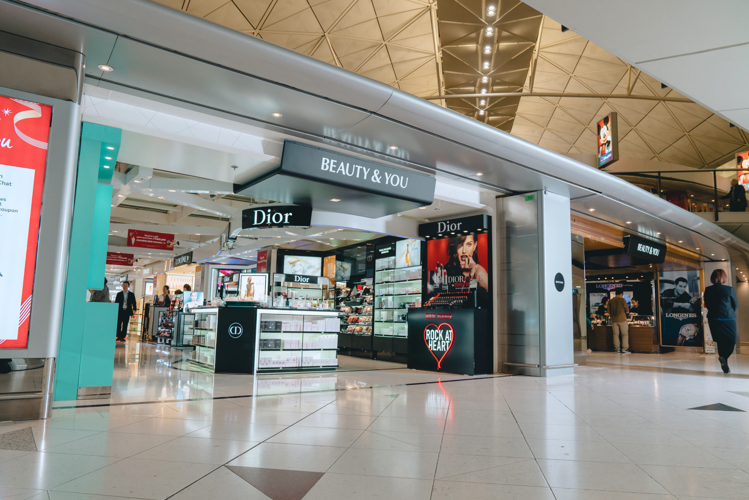 Beauty&You is born – The Shilla Duty Free opens at Hong Kong