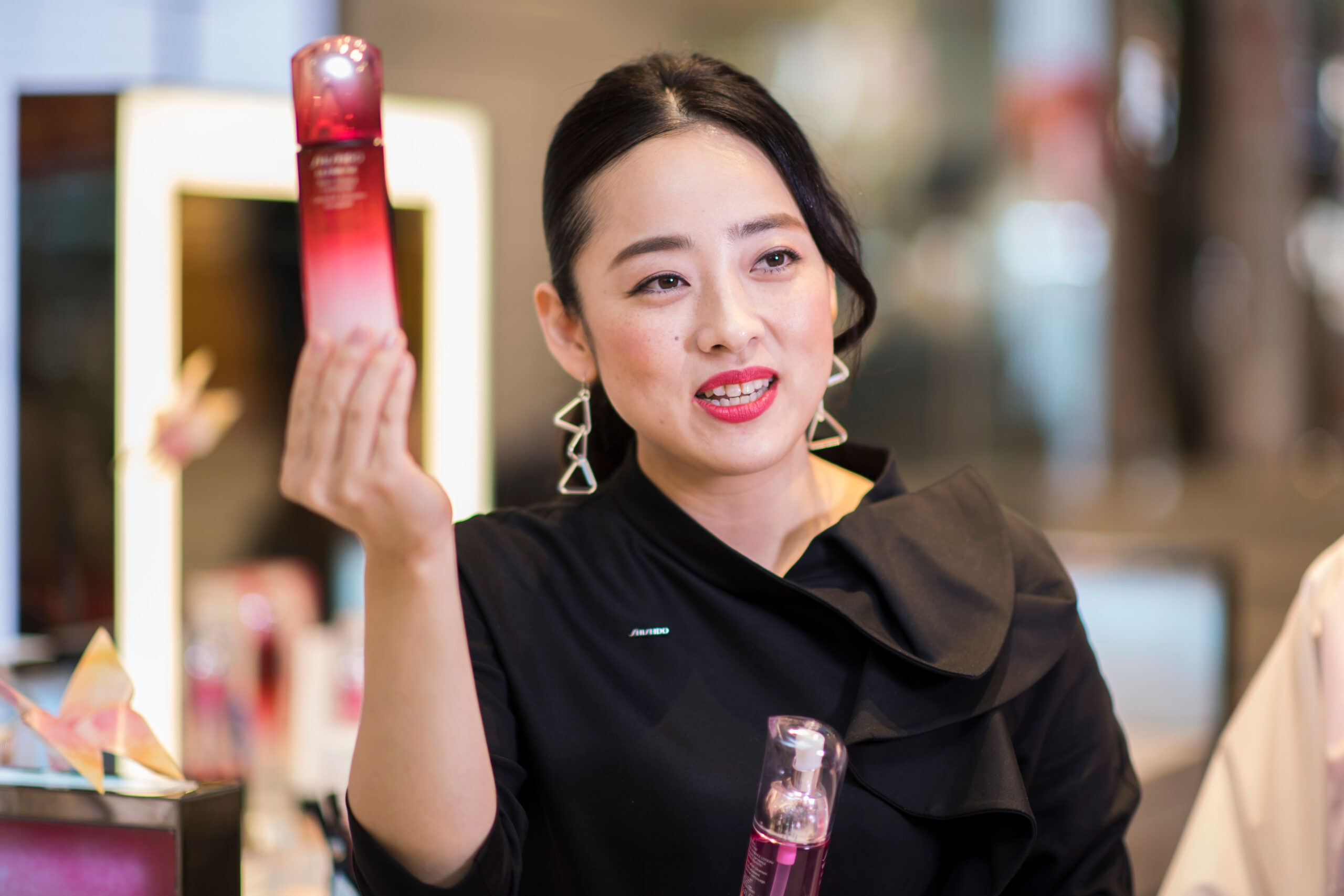 SHISEIDO Top Beauty Specialist Mika Kadoya is invited to perform skincare and makeup demonstration for the first time at the DFS & SHISEIDO event at T Galleria Beauty by DFS in Causeway Bay on 16 February 2017 in Hong Kong, China. Photo by Victor Fraile / studioEAST