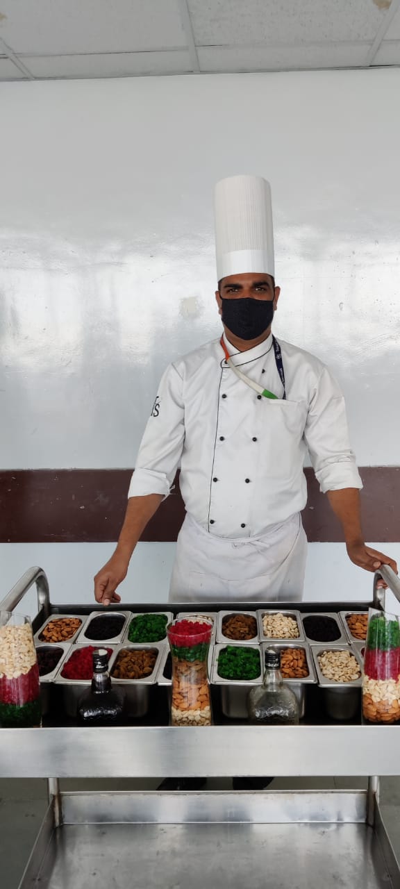 Travel Food Services ‘keeps festive spirits alive’ with cake mixing