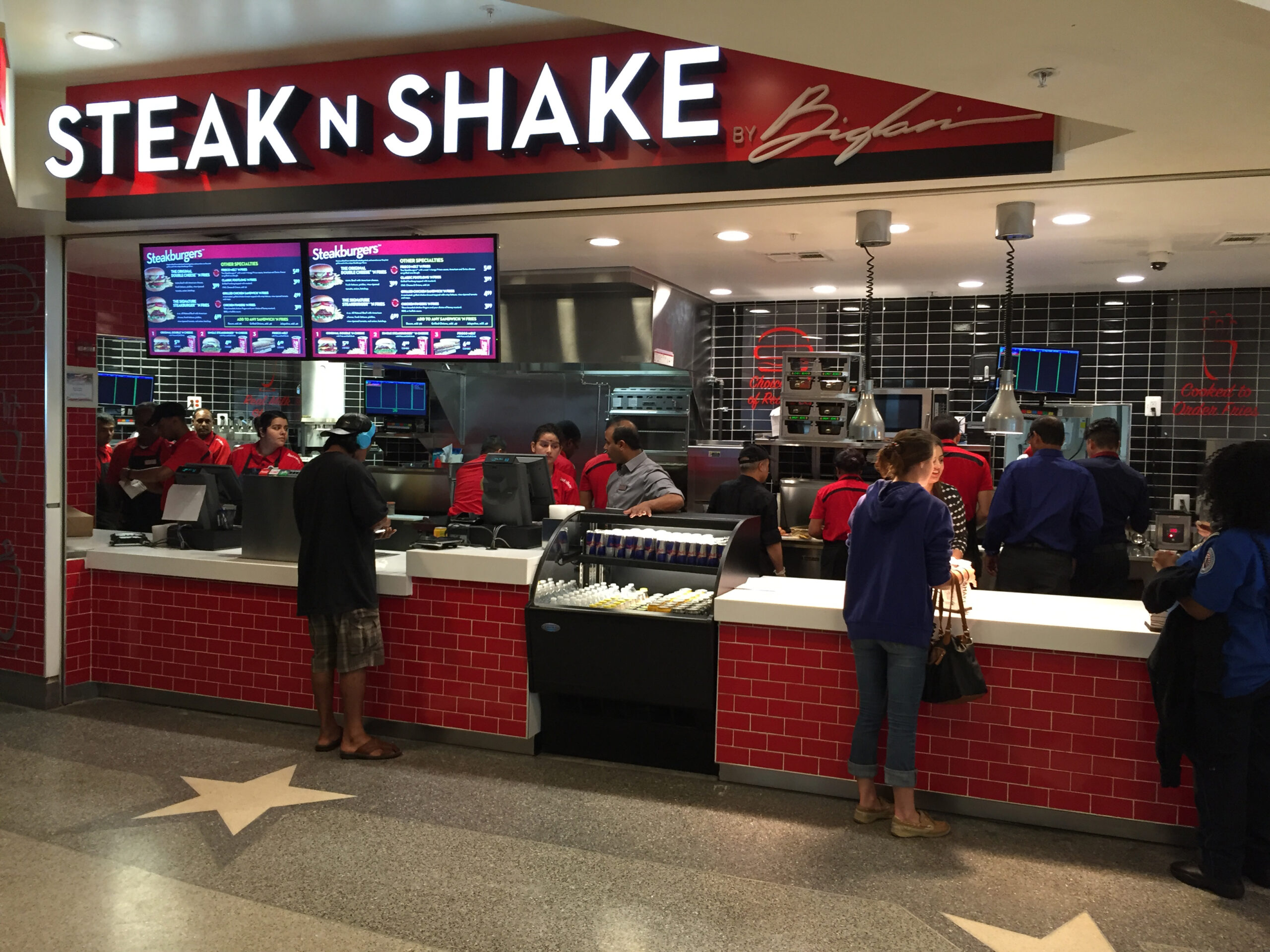 airmall-bwi-steak-n-shake-by-biglari