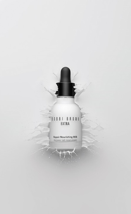 Extra Repair Nourishing Milk can also be layered with make-up to create a fresh, healthy glow