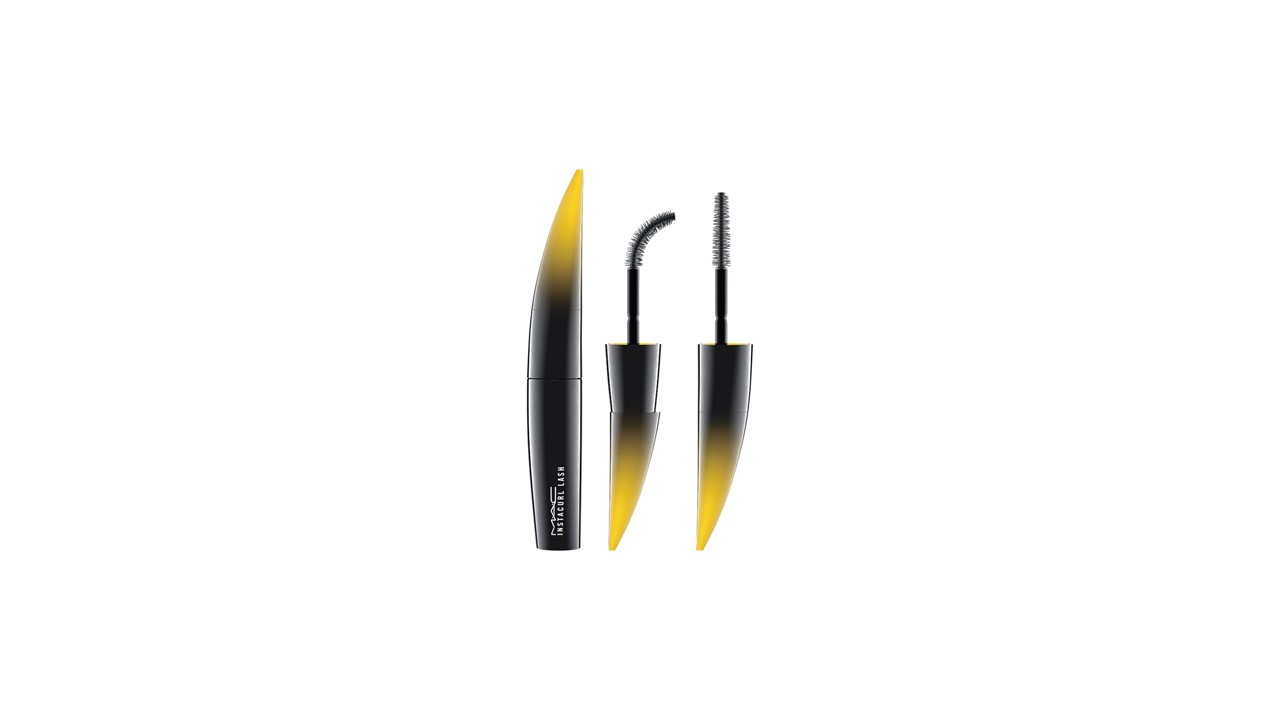 An eye-lash curler and mascara in one: MAC Instacurl Lash