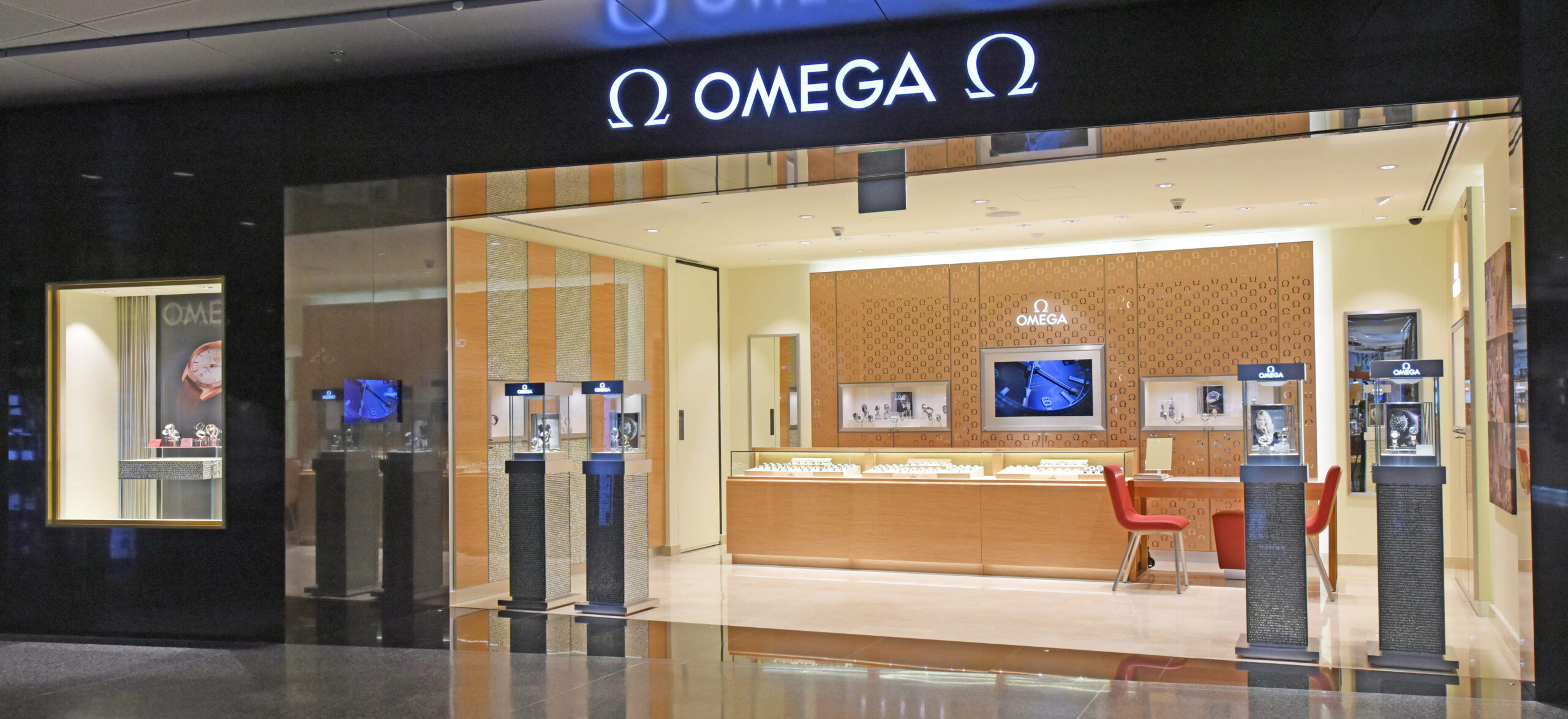 Qatar Duty Free recently extended the range of high-end boutiques at Hamad with the opening of only the second GCC-based Omega store 