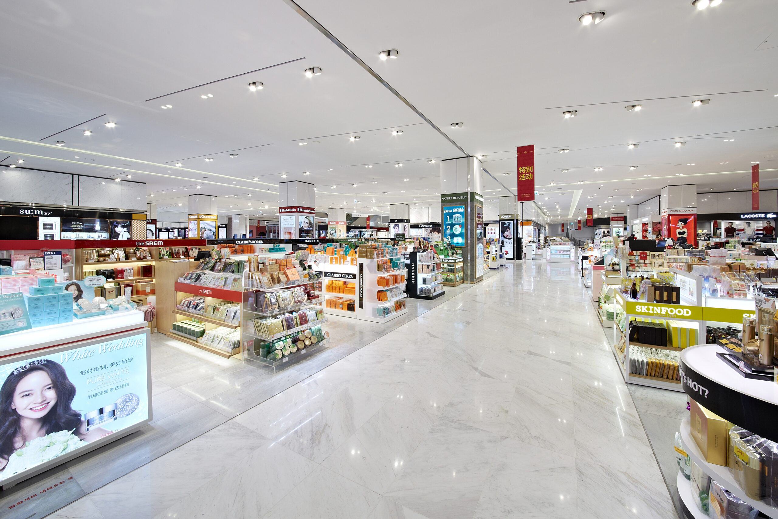 shinsegae-duty-free-busan-interior-pic-3