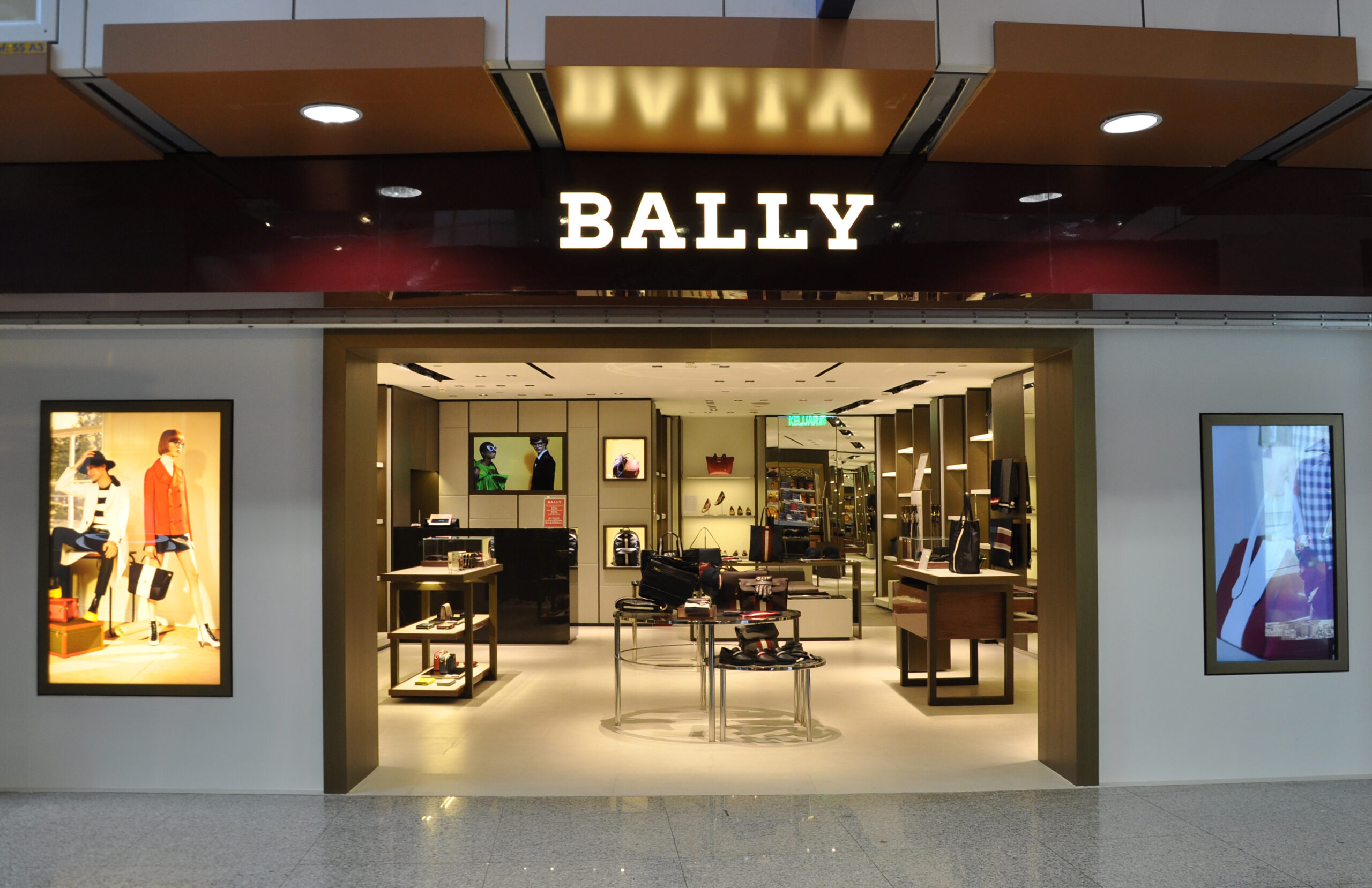bally_boutique_satellite_building_klia_002