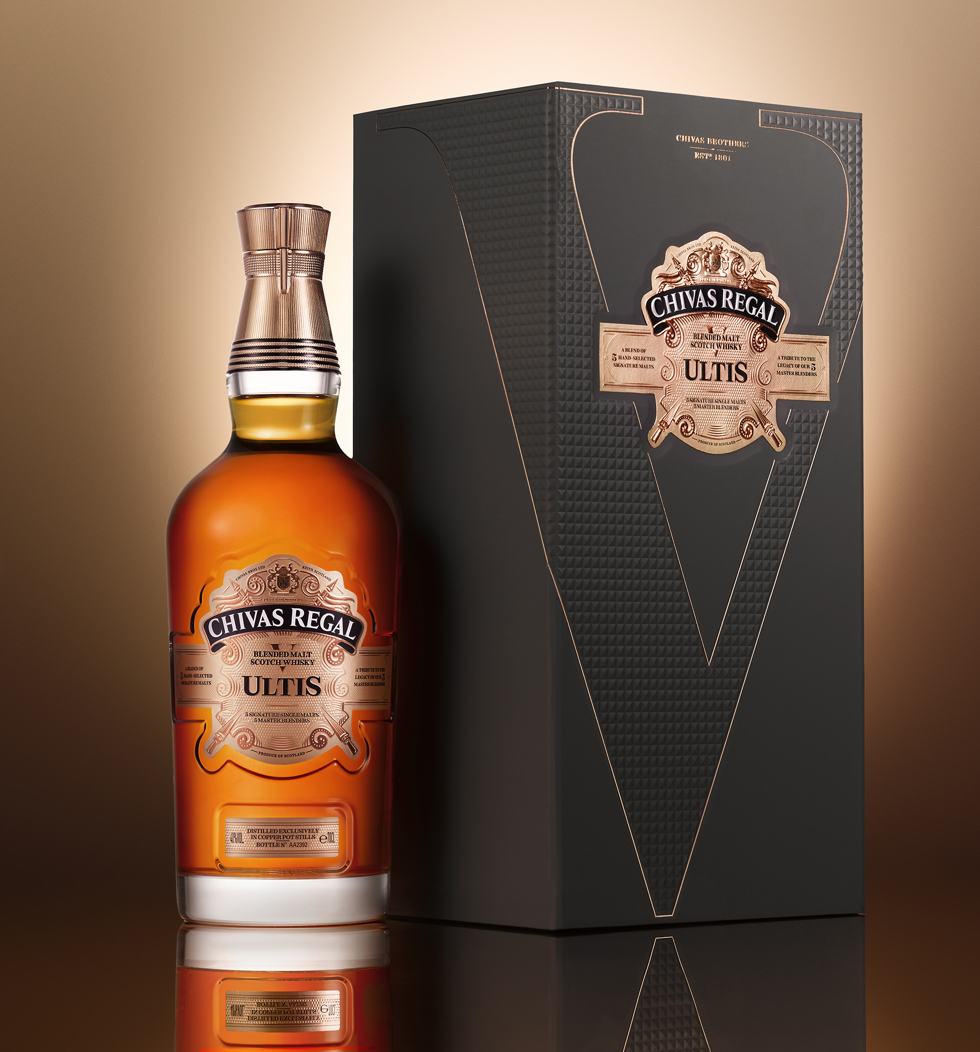 chivas-70cl-bottle-box-hero-shot