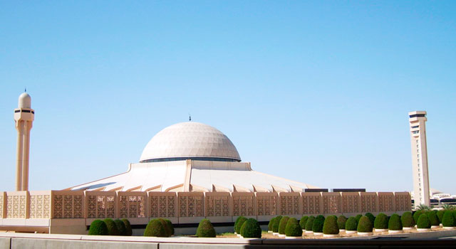 riyadh-airport-mosque