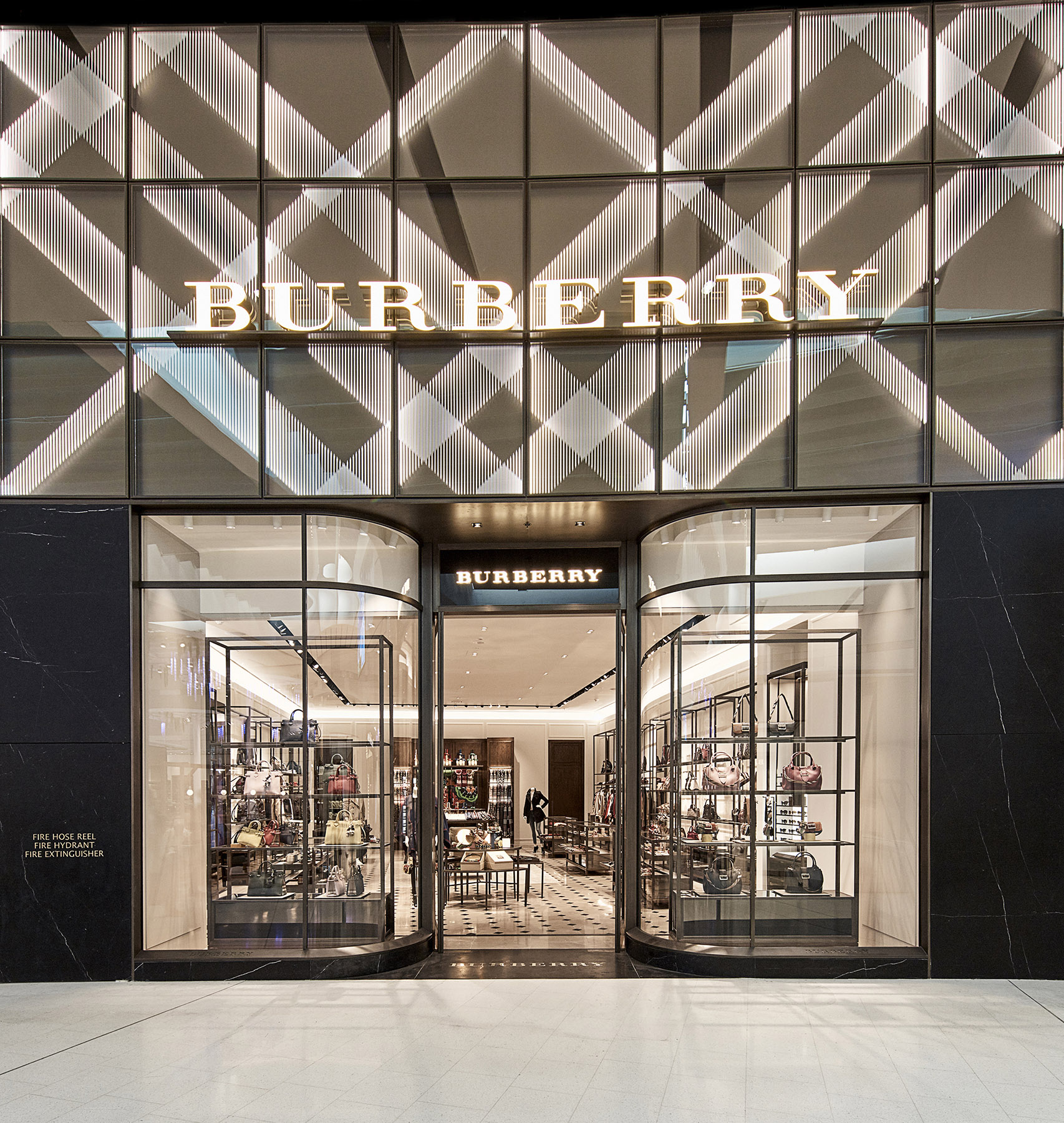 Burberry shop sale sydney