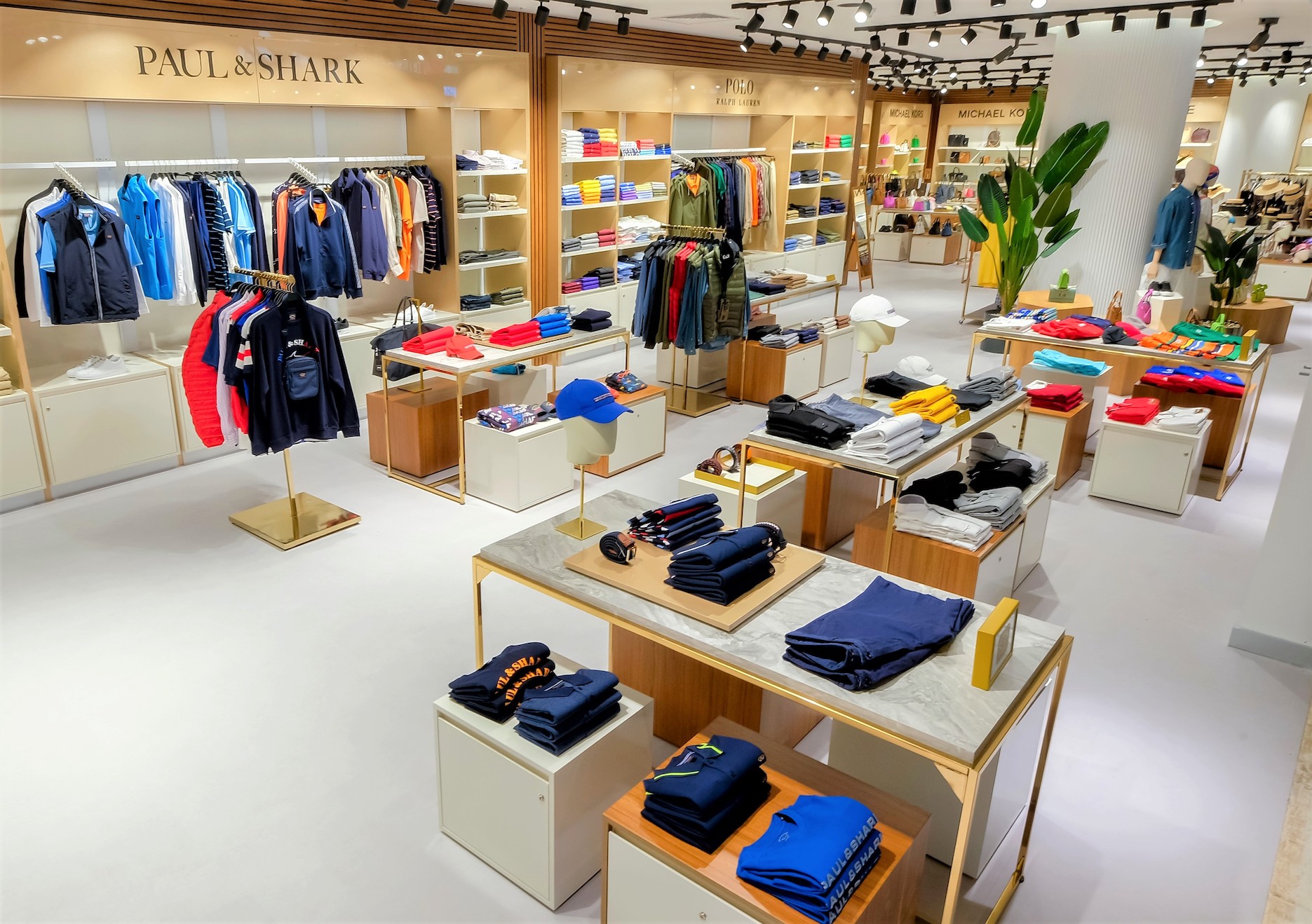 dalaman duty free tobacco ATÜ Duty Free extends Luxury Square and Old Bazaar retail concepts to  Dalaman Airport : Moodie Davitt Report