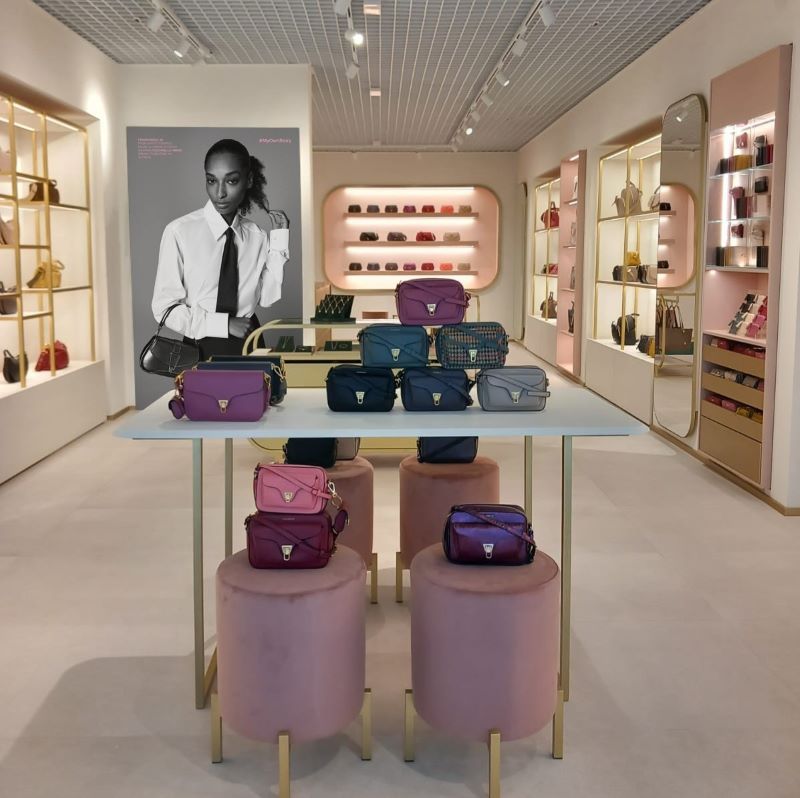 Coccinelle unveils standalone boutique at Rome Fiumicino Airport