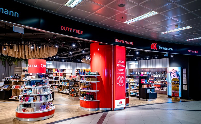 budapest airport duty free cigarettes Gebr. Heinemann champions regional and sustainability focus at new-look Budapest  Airport Terminal 2A store : Moodie Davitt Report