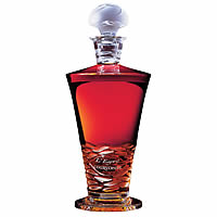 L'Esprit de Courvoisier contains a blend of vintages dating from 1803 to the 1930s. Each bottle is housed in an individually numbered, hand crafted Lalique crystal decanter to reflect its history and rarity 