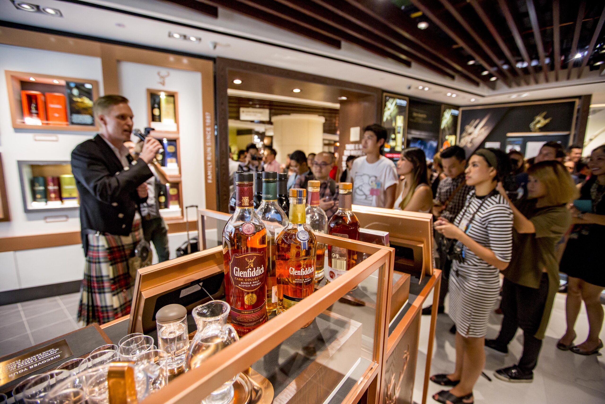 The Glenfiddich Gallery - Matthew Fergusson, Asia Pacific Brand Ambassador, Glenfiddich