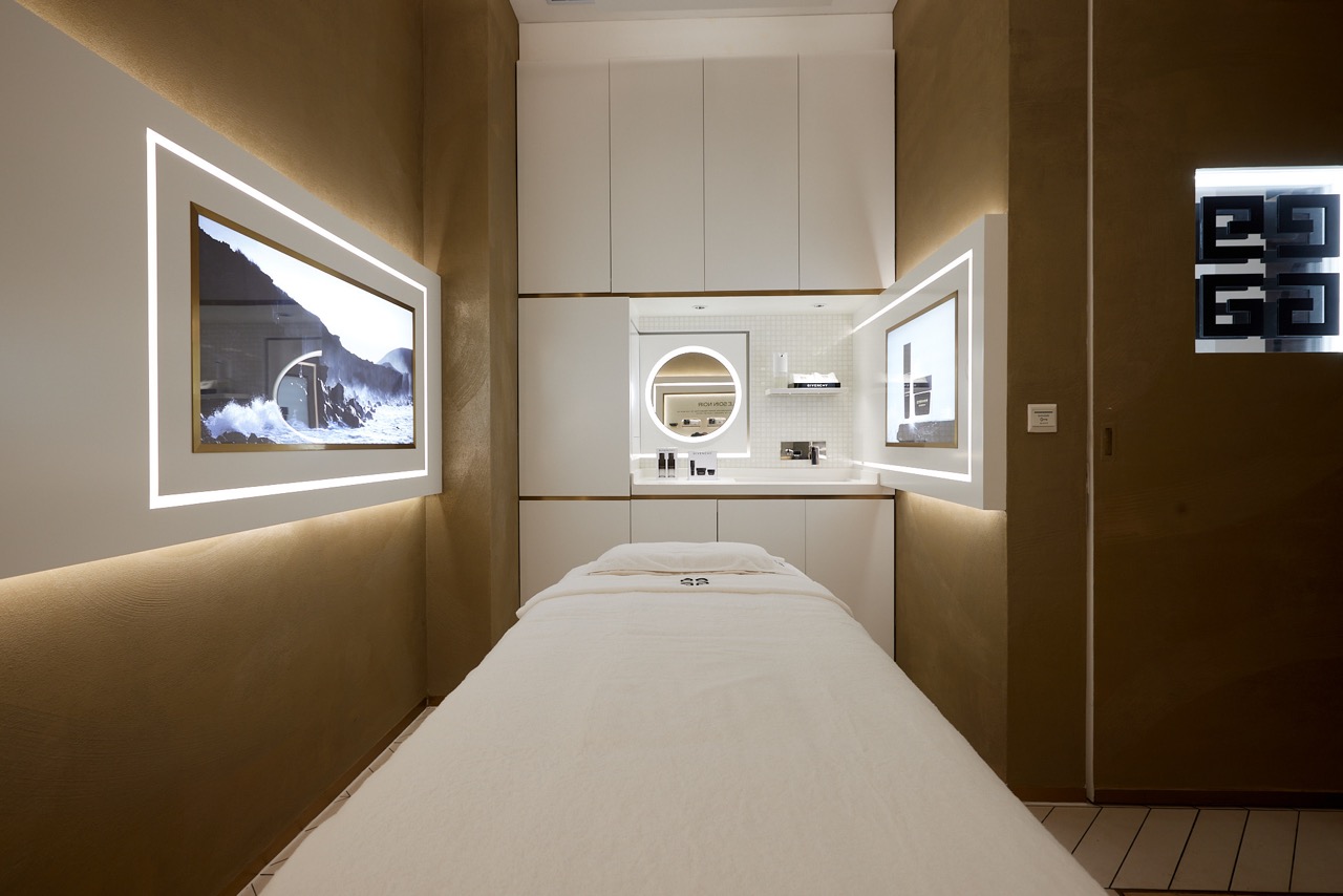 Givenchy debuts first facial cabin in Asia Pacific travel retail