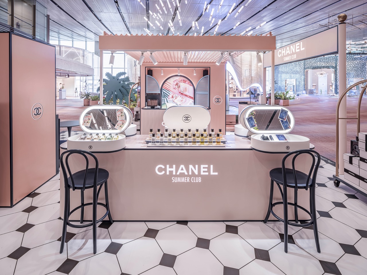 Chanel and The Shilla Duty Free debut Summer Club concept at Changi Airport  : Moodie Davitt Report