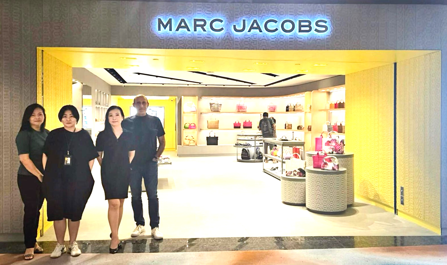 Marc jacobs bag singapore outlet online